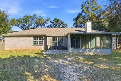 7705 W Jackson St, Pensacola, FL 32506 - Photo 1