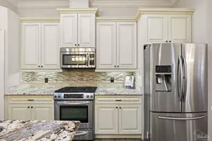 1689 Woodlawn Way, Gulf Breeze, FL 32563 - Photo 17