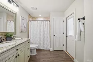 1689 Woodlawn Way, Gulf Breeze, FL 32563 - Photo 37