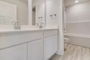 8605 Russellcross Blvd, Pensacola, FL 32507 - Photo 29