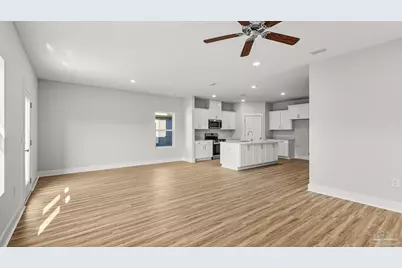 8610 Russellcross Blvd, Pensacola, FL 32507 - Photo 29