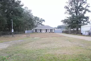 8055 El Estrecho Dr, Pensacola, FL 32514 - Photo 3