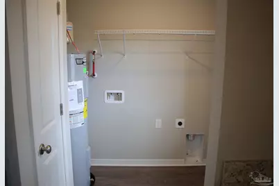 8055 El Estrecho Dr, Pensacola, FL 32514 - Photo 21