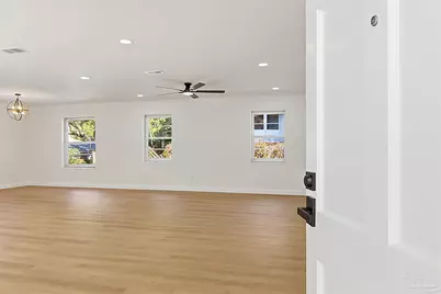 3520 Tide Dr, Pensacola, FL 32504 - Photo 15