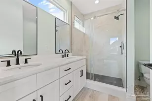 1180 W Intendencia St, Pensacola, FL 32502 - Photo 13