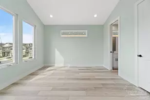 1180 W Intendencia St, Pensacola, FL 32502 - Photo 9