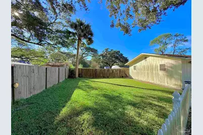 1720 N 61st Ave, Pensacola, FL 32506 - Photo 25