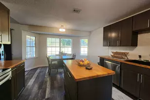 10754 Crosscut Dr, Pensacola, FL 32506 - Photo 7