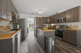 10754 Crosscut Dr, Pensacola, FL 32506 - Photo 9