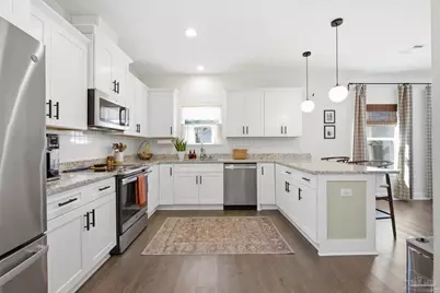 2279 Hadleigh Hills Ct, Navarre, FL 32566 - Photo 9