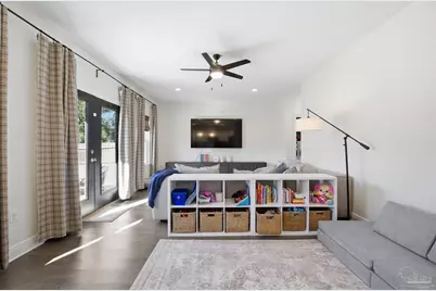 2279 Hadleigh Hills Ct, Navarre, FL 32566 - Photo 9