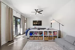 2279 Hadleigh Hills Ct, Navarre, FL 32566 - Photo 9