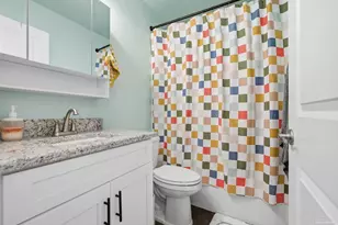 2279 Hadleigh Hills Ct, Navarre, FL 32566 - Photo 23