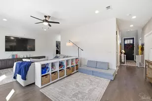 2279 Hadleigh Hills Ct, Navarre, FL 32566 - Photo 11