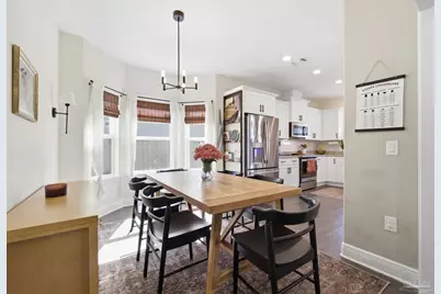 2279 Hadleigh Hills Ct, Navarre, FL 32566 - Photo 5