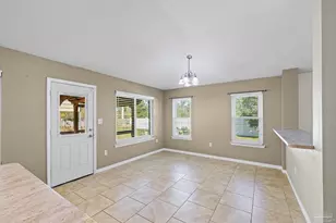 8778 Faye Ct, Navarre, FL 32566 - Photo 19