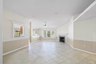 8778 Faye Ct, Navarre, FL 32566 - Photo 9