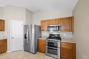 8778 Faye Ct, Navarre, FL 32566 - Photo 23