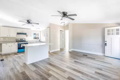 211 Evergreen Dr, Mary Esther, FL 32569 - Photo 19