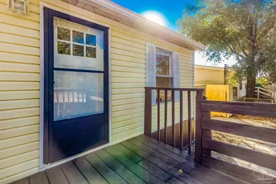 211 Evergreen Dr, Mary Esther, FL 32569 - Photo 15