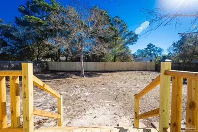 211 Evergreen Dr, Mary Esther, FL 32569 - Photo 11