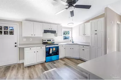 211 Evergreen Dr, Mary Esther, FL 32569 - Photo 21