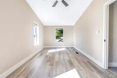 211 Evergreen Dr, Mary Esther, FL 32569 - Photo 35