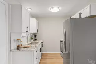 284 Dolan Dr, Cantonment, FL 32533 - Photo 3