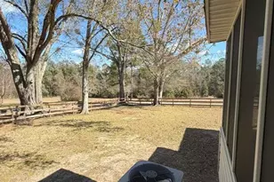 284 Dolan Dr, Cantonment, FL 32533 - Photo 17