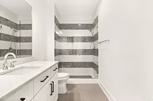 518 Navy Cove Blvd, Gulf Breeze, FL 32561 - Photo 35