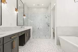 518 Navy Cove Blvd, Gulf Breeze, FL 32561 - Photo 23