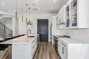 7348 Grand Navarre Blvd, Navarre Beach, FL 32566 - Photo 15