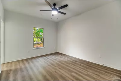 1000 W Yonge St, Pensacola, FL 32501 - Photo 7