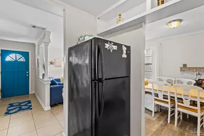 904 E Texar Dr, Pensacola, FL 32503 - Photo 15