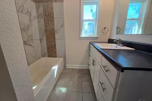 517 Chaseville St, Pensacola, FL 32507 - Photo 9