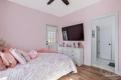 5296 Woodlake Tr, Gulf Breeze, FL 32563 - Photo 45