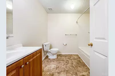 8921 Camshire Cir, Pensacola, FL 32507 - Photo 17