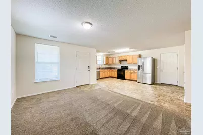 8921 Camshire Cir, Pensacola, FL 32507 - Photo 9