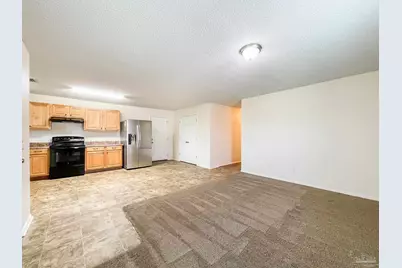 8921 Camshire Cir, Pensacola, FL 32507 - Photo 7