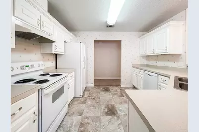 2533 Jibe Dr, Pensacola, FL 32507 - Photo 13
