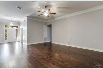 2470 Bentley Oaks Dr, Cantonment, FL 32533 - Photo 7