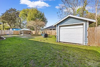 209 2nd St, Niceville, FL 32578 - Photo 19