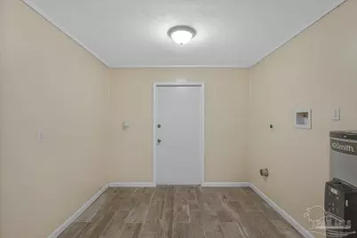 4977 Sanchez Ln, Pensacola, FL 32507 - Photo 17