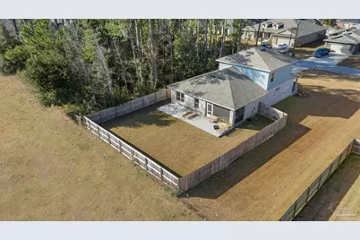 2582 Lovewood Dr, Navarre, FL 32566 - Photo 3