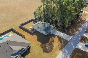 2582 Lovewood Dr, Navarre, FL 32566 - Photo 47