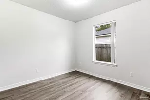 1523 Galvin Ave, Pensacola, FL 32526 - Photo 17