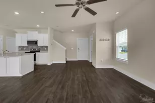 5865 Danbury Blvd, Pace, FL 32571 - Photo 5