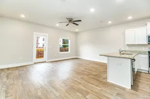 1528 Farragut Way, Pensacola, FL 32534 - Photo 9