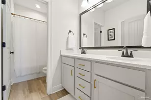 5665 Oak Hvn Ln, Gulf Breeze, FL 32563 - Photo 31