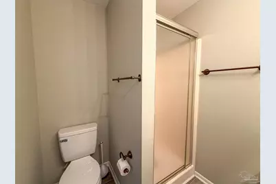 2301 W Michigan Ave #8, Pensacola, FL 32526 - Photo 13